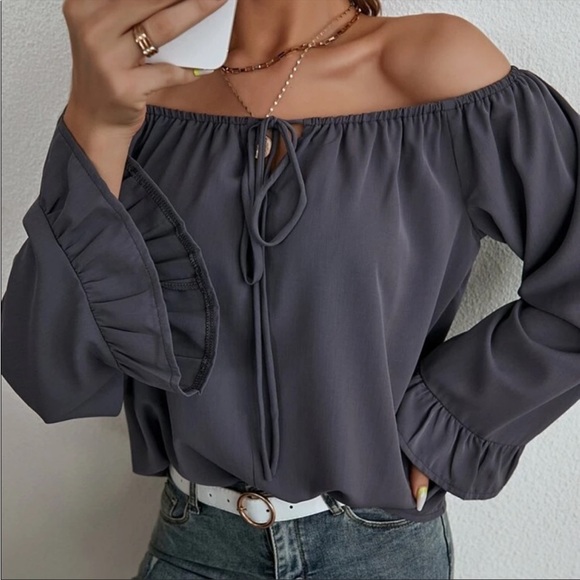 Gray bohemian top - Picture 1 of 4